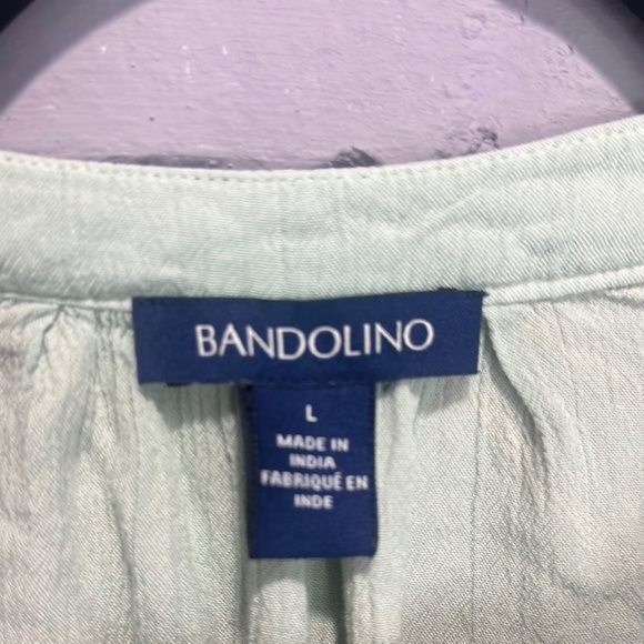 NWOT Bandolino Women's Light Green Blouse size L - Picture 2 of 4